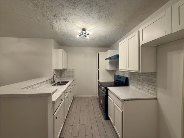 8553 Wilcrest Drive, Houston TX 77099