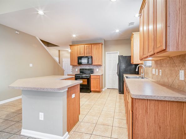 12919 Palm Leaf Court, Houston TX 77044