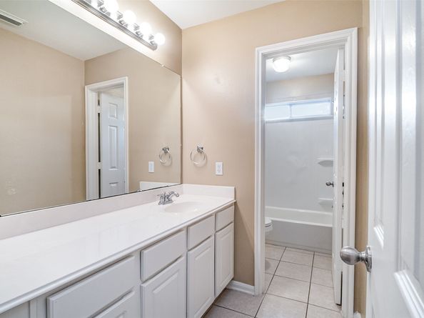 12919 Palm Leaf Court, Houston TX 77044