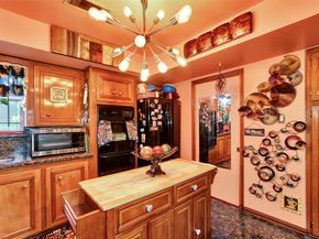 2401 Mcdaniel Street, Houston TX 77093
