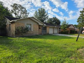 118 Outlook Drive, Houston TX 77034