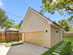 709 W 39th Street, Houston TX 77018
