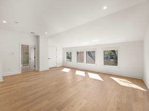 709 W 39th Street, Houston TX 77018