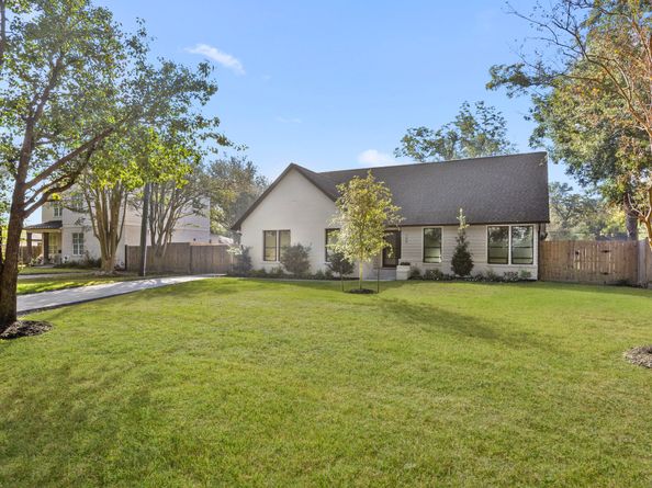 709 W 39th Street, Houston TX 77018