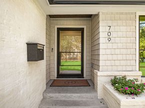 709 W 39th Street, Houston TX 77018