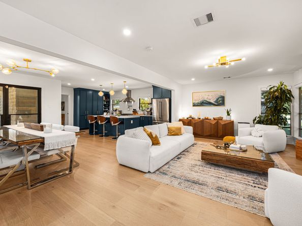 709 W 39th Street, Houston TX 77018