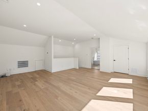 709 W 39th Street, Houston TX 77018