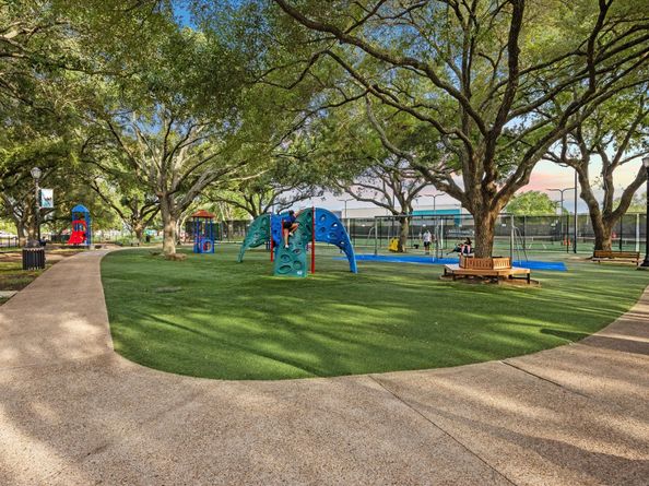 11726 Dorrance Lane, Meadows Place TX 77477