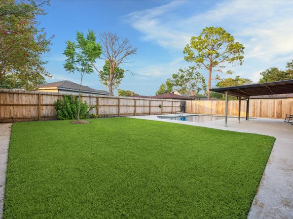 11726 Dorrance Lane, Meadows Place TX 77477