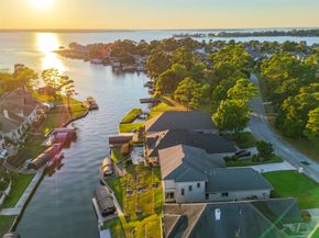 12323 Longmire Cove, Conroe TX 77304