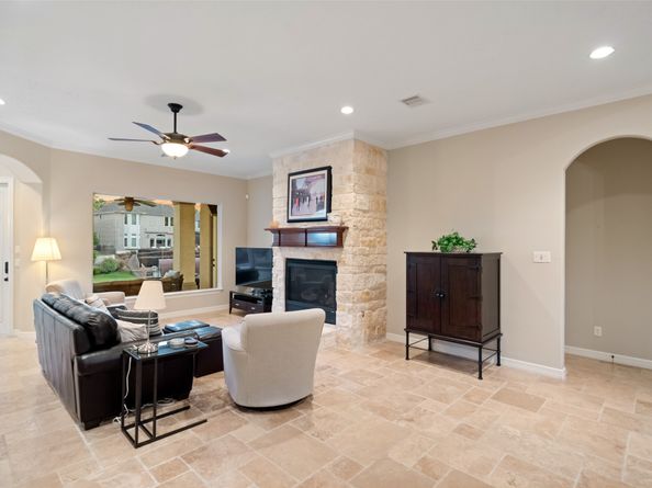 12323 Longmire Cove, Conroe TX 77304