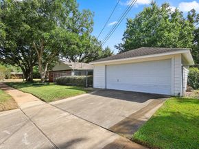 12318 Renwick Drive, Houston TX 77035