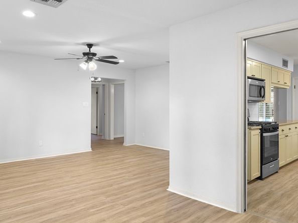 12318 Renwick Drive, Houston TX 77035