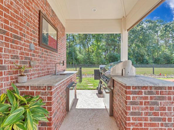13723 Greenwood Lane S, Houston TX 77044