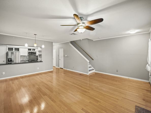 3780 Tanglewilde Street 306, Houston TX 77063