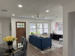 5313 De Lange Lane, Houston TX 77092