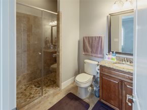 1425 Knox Street, Houston TX 77007