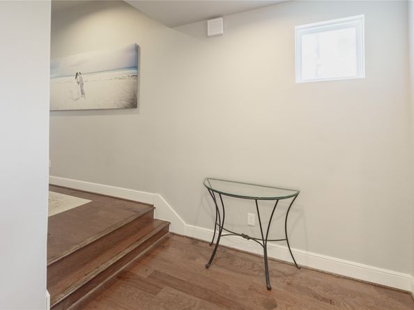 1425 Knox Street, Houston TX 77007