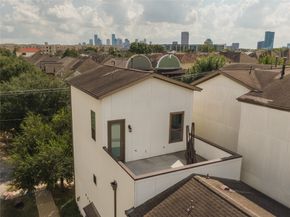 1425 Knox Street, Houston TX 77007