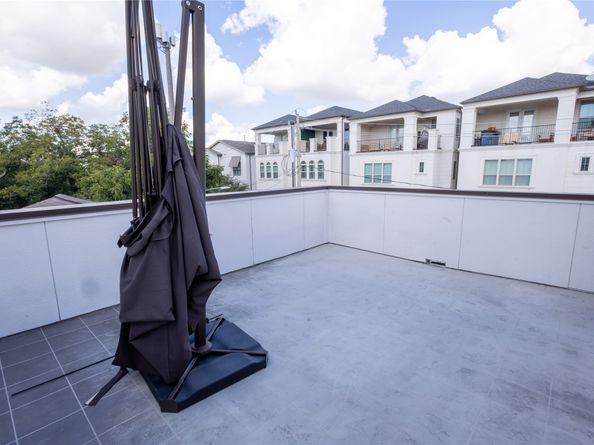 1425 Knox Street, Houston TX 77007