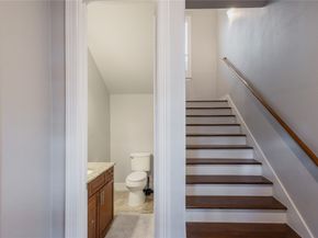 1425 Knox Street, Houston TX 77007