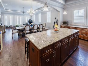 1425 Knox Street, Houston TX 77007