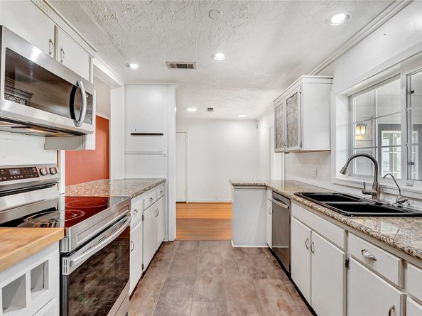 3019 Stally Street, Houston TX 77092