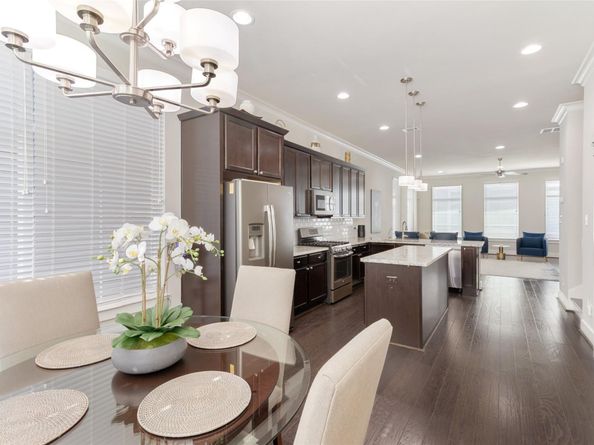 3013 Bell Street, Houston TX 77003