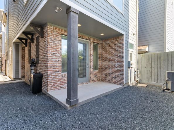 3013 Bell Street, Houston TX 77003