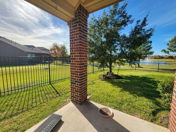 9511 Jayci Hills Lane, Cypress TX 77433