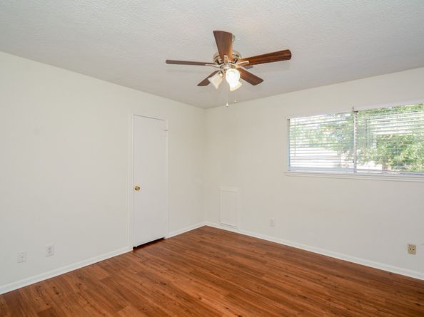 11610 Cypresswood Drive, Houston TX 77070