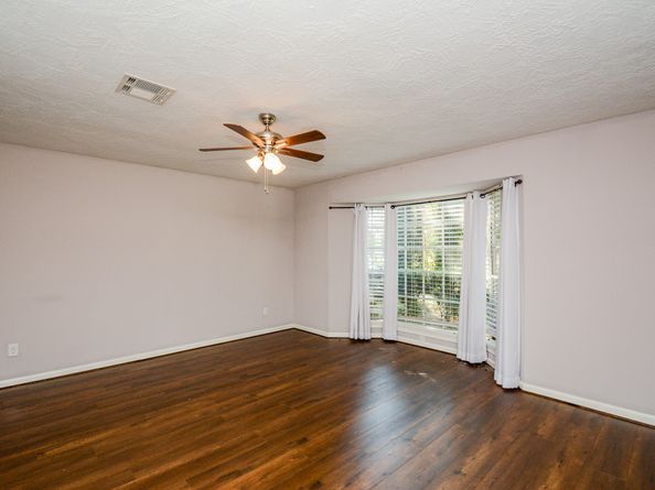 11610 Cypresswood Drive, Houston TX 77070