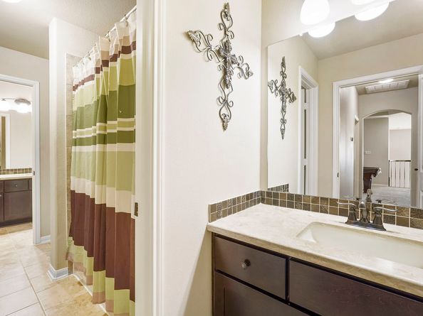 12914 Picket Hills Lane, Humble TX 77346