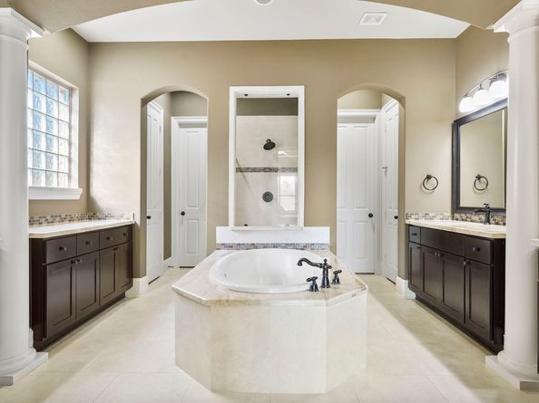 12914 Picket Hills Lane, Humble TX 77346