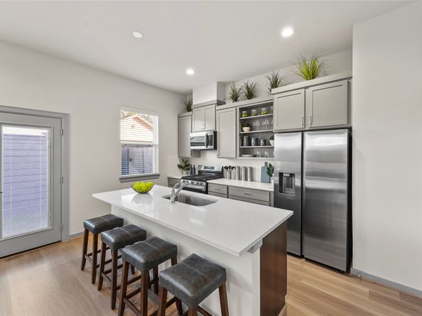 64 Dipping Lane, Houston TX 77076