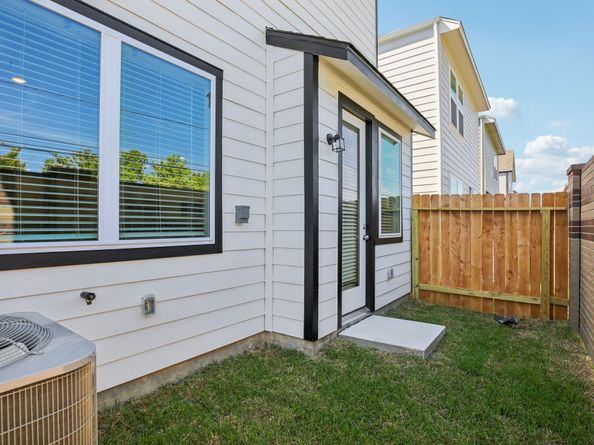 10014 Rustic Charm Street, Houston TX 77080