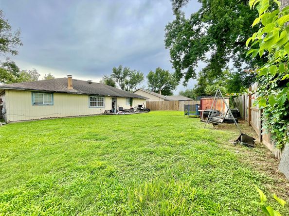 2214 Rhyme Court Road, Houston TX 77067