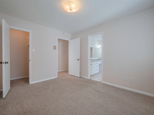 11622 Cherryknoll Drive, Houston TX 77077