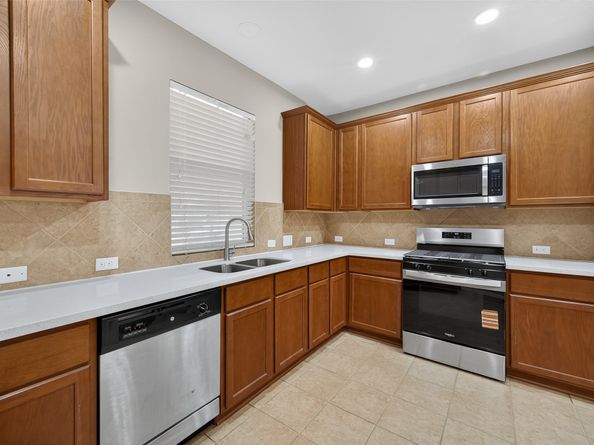 16758 Mammoth Springs Drive, Houston TX 77095