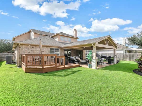 19006 Rustling Ridge Lane, Tomball TX 77377