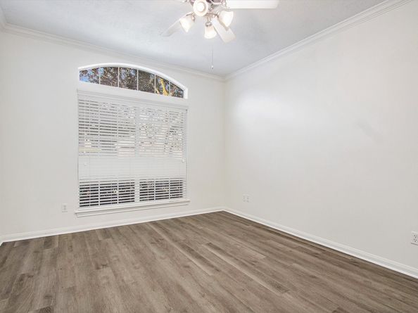 12706 N Rock Creek Court N, Houston TX 77346