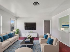 8630 Anacortes Street, Houston TX 77061