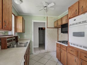 8630 Anacortes Street, Houston TX 77061
