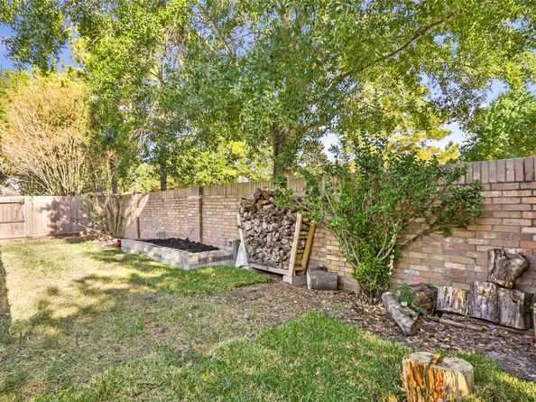 12106 Salt River Valley Lane, Humble TX 77346