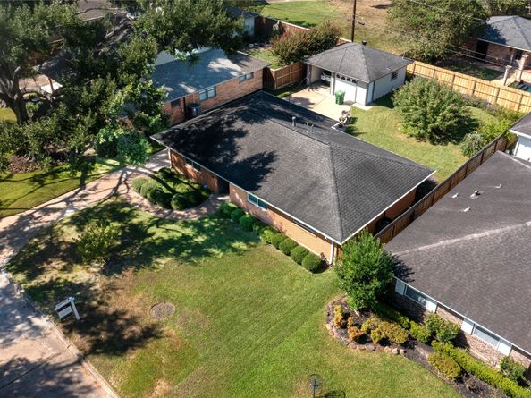 1815 Tannehill Drive, Houston TX 77008