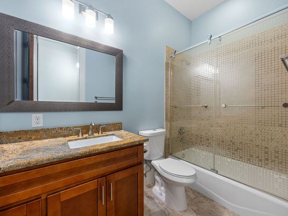 2020 Sabine Street, Houston TX 77007