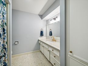 10002 Wickersham Lane, Houston TX 77042
