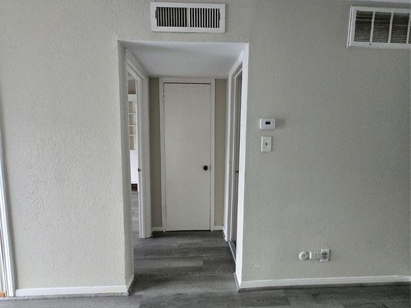 9550 Deering Drive 408, Houston TX 77036