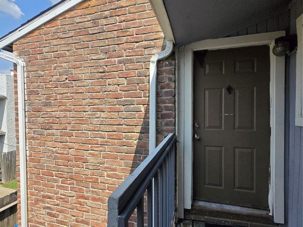 9550 Deering Drive 408, Houston TX 77036