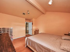6714 Addicks Clodine Road, Houston TX 77083